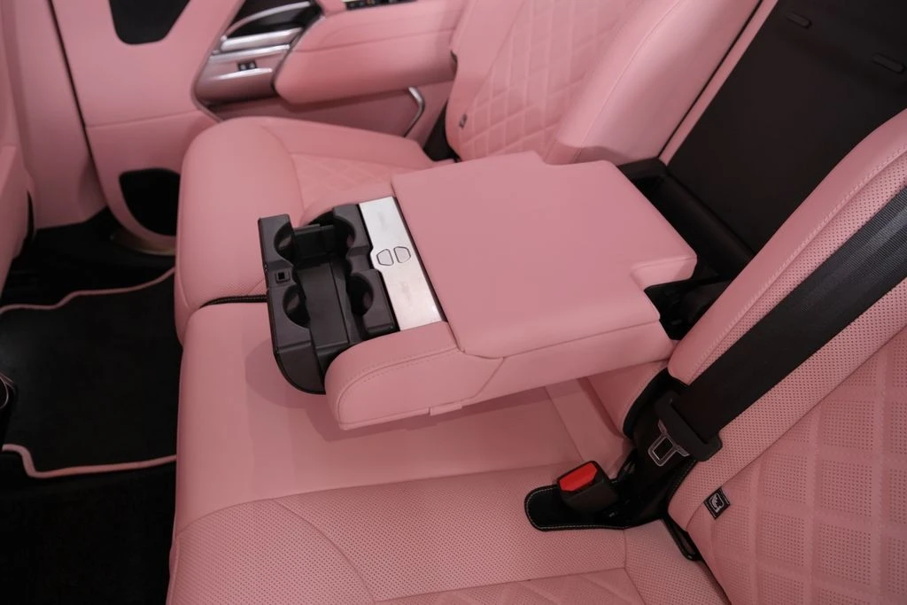 2026 Land Rover Range Rover L460 - Image 24 of 31