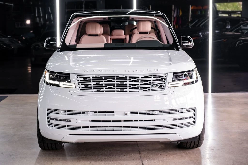 2026 Land Rover Range Rover L460 - Image 3 of 31