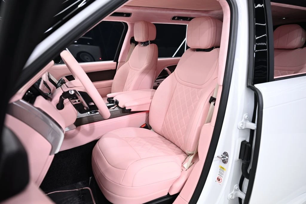 2026 Land Rover Range Rover L460 - Image 12 of 31