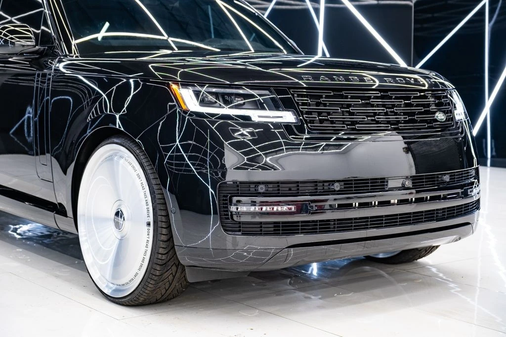2026 Land Rover Range Rover L460 - Image 6 of 31