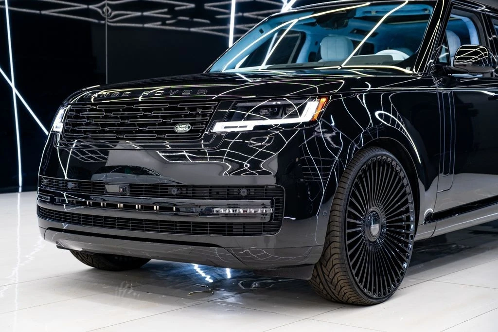 2026 Land Rover Range Rover L460 - Image 4 of 31