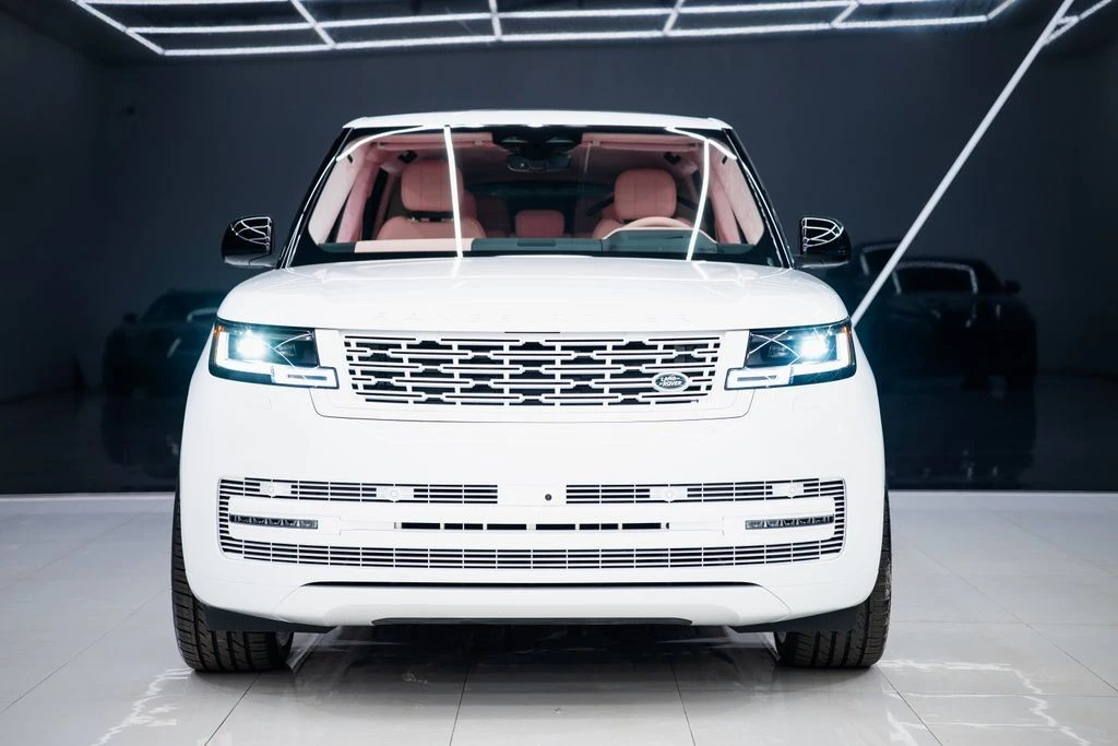 2026 Land Rover Range Rover L460 - Image 4 of 31