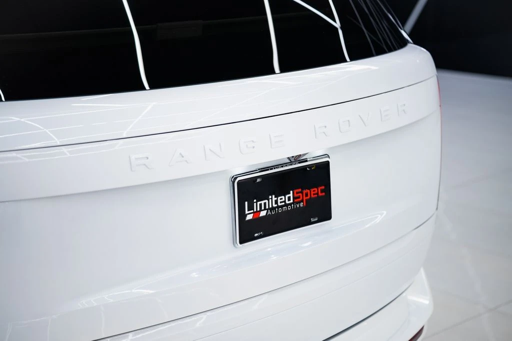 2026 Land Rover Range Rover L460 - Image 31 of 31