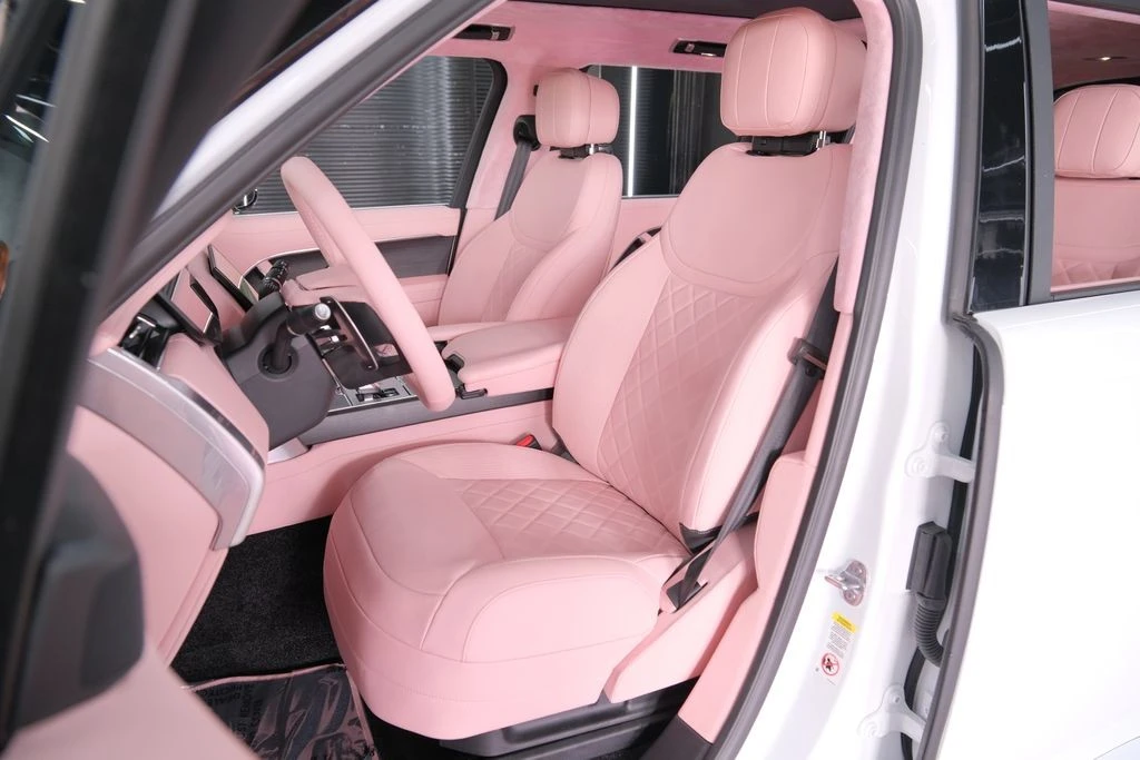 2026 Land Rover Range Rover L460 - Image 11 of 31