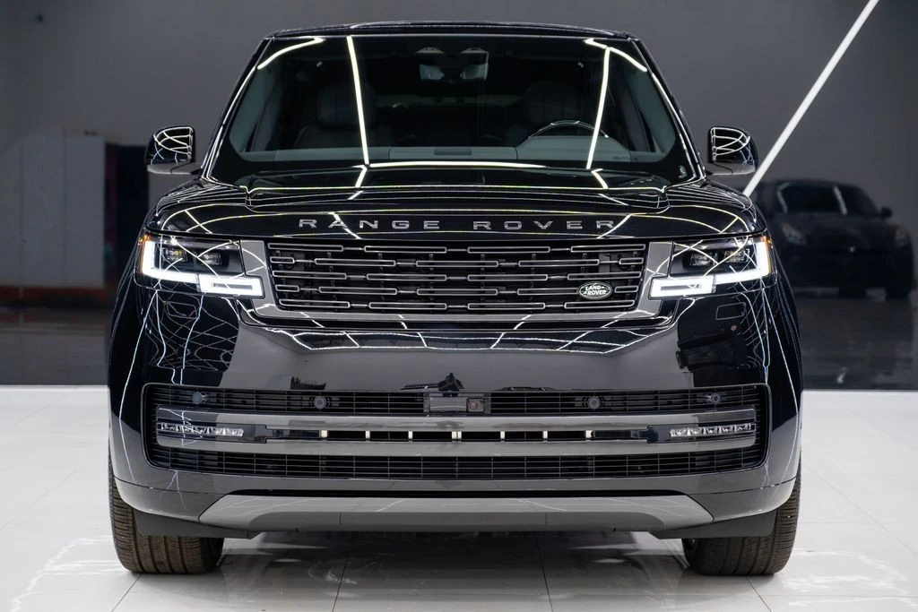 2026 Land Rover Range Rover L460 - Image 2 of 21