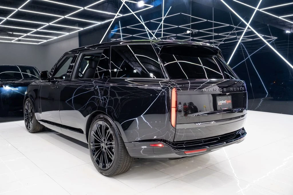 2026 Land Rover Range Rover L460 - Image 20 of 21