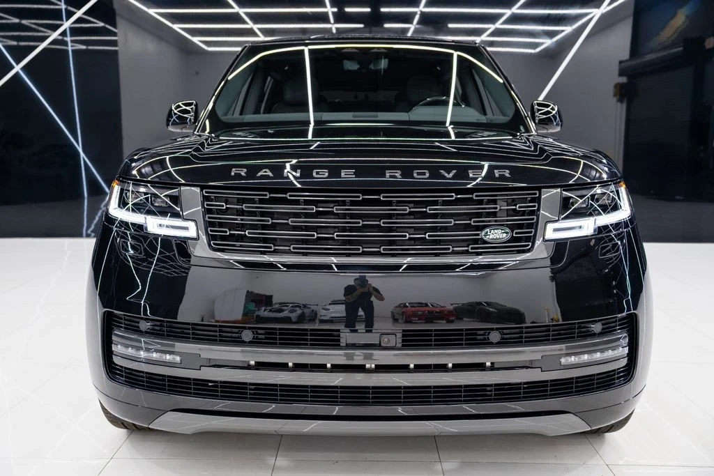 2026 Land Rover Range Rover L460 - Image 7 of 21