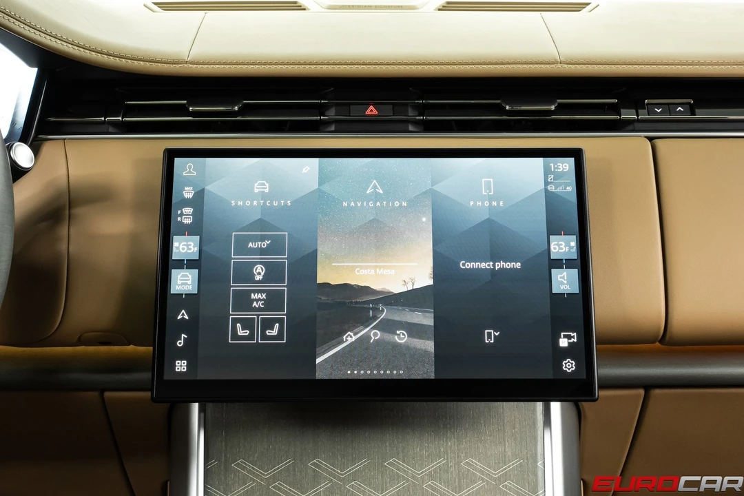2026 Land Rover Range Rover L460 - Image 30 of 31