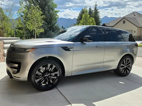 2026 Land Rover Range Rover Sport Autobiography