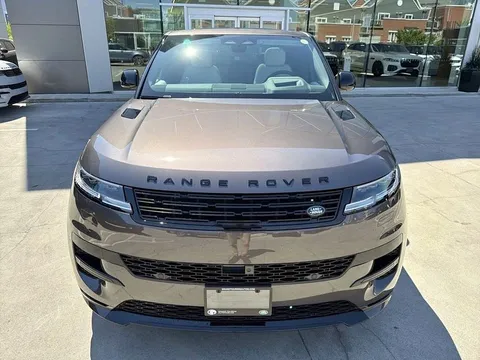 2026 Land Rover Range Rover Sport P460e Dynamic SE