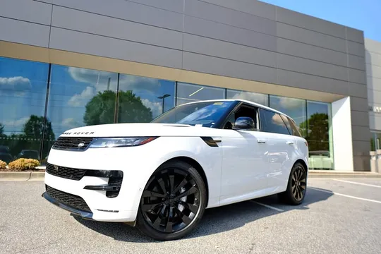 2026 Land Rover Range Rover Sport Plug-in Hybrid Dynamic SE
