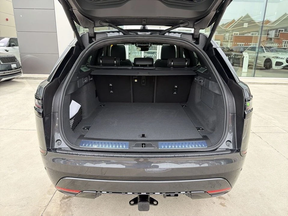 2026 Land Rover Range Rover Velar - Image 18 of 18