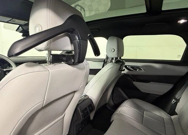 2026 Land Rover Range Rover Velar - Image 7 of 10