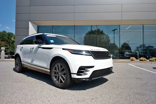 2026 Land Rover Range Rover Velar Belgravia Edition