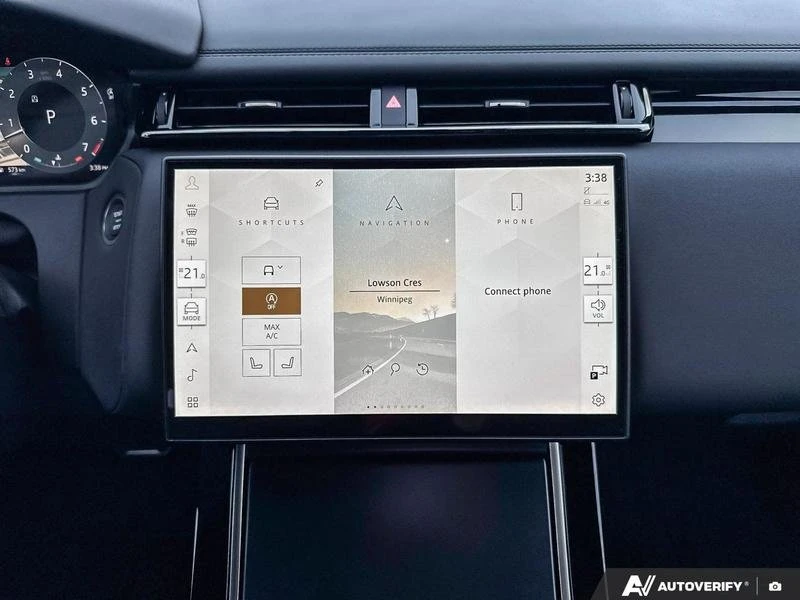 2026 Land Rover Range Rover Velar - Image 16 of 20