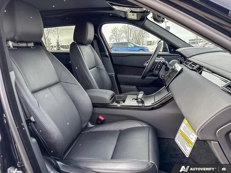 2026 Land Rover Range Rover Velar - Image 17 of 20