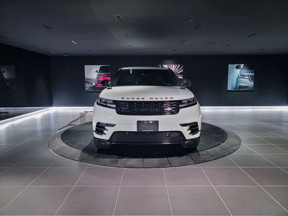 2026 Land Rover Range Rover Velar - Image 2 of 20