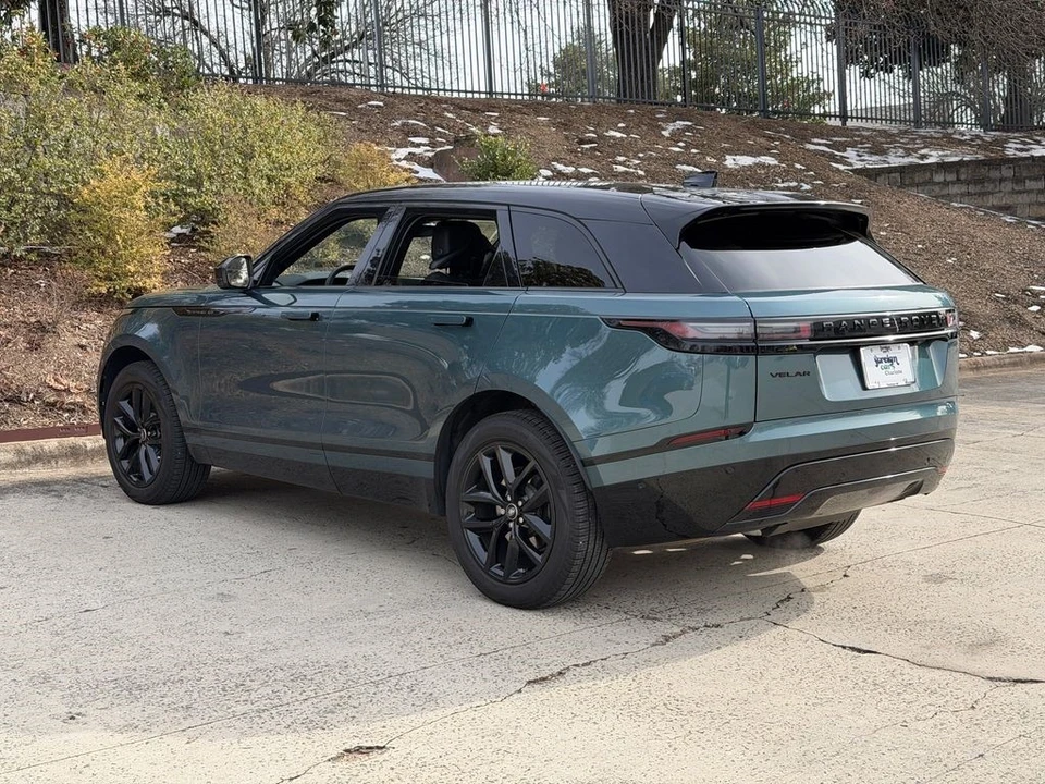 2026 Land Rover Range Rover Velar - Image 9 of 12