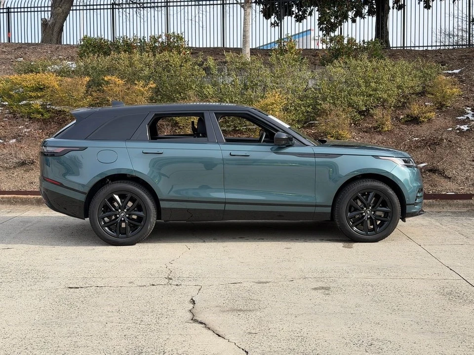 2026 Land Rover Range Rover Velar - Image 3 of 12