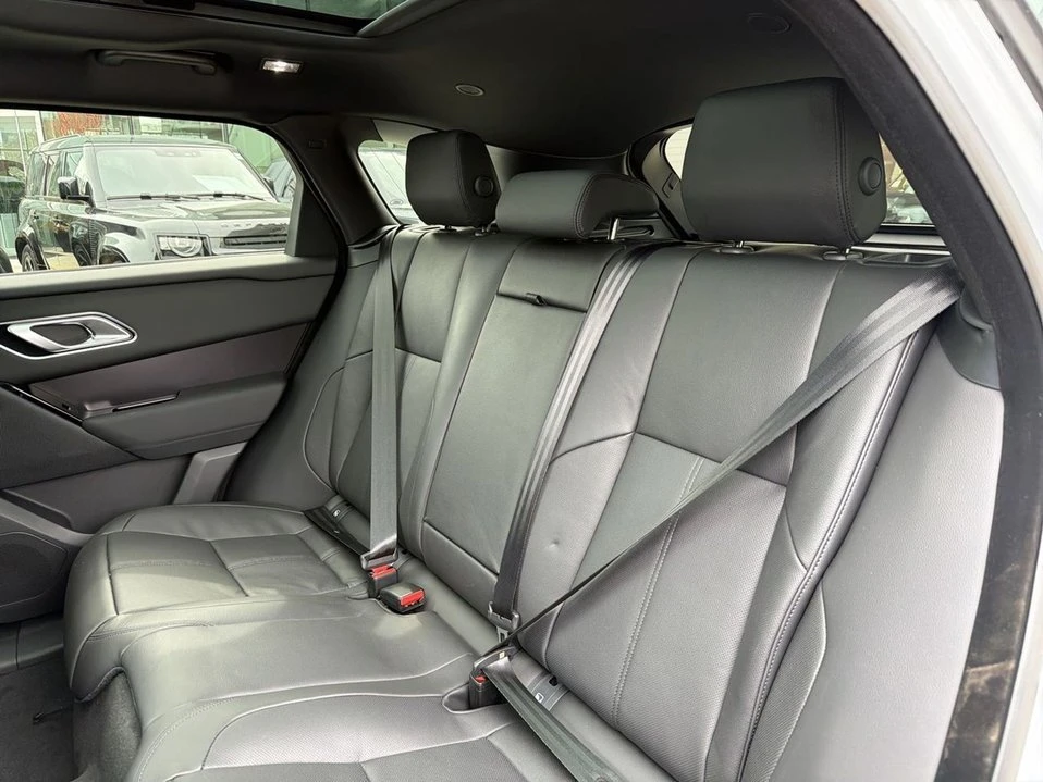 2026 Land Rover Range Rover Velar - Image 17 of 18