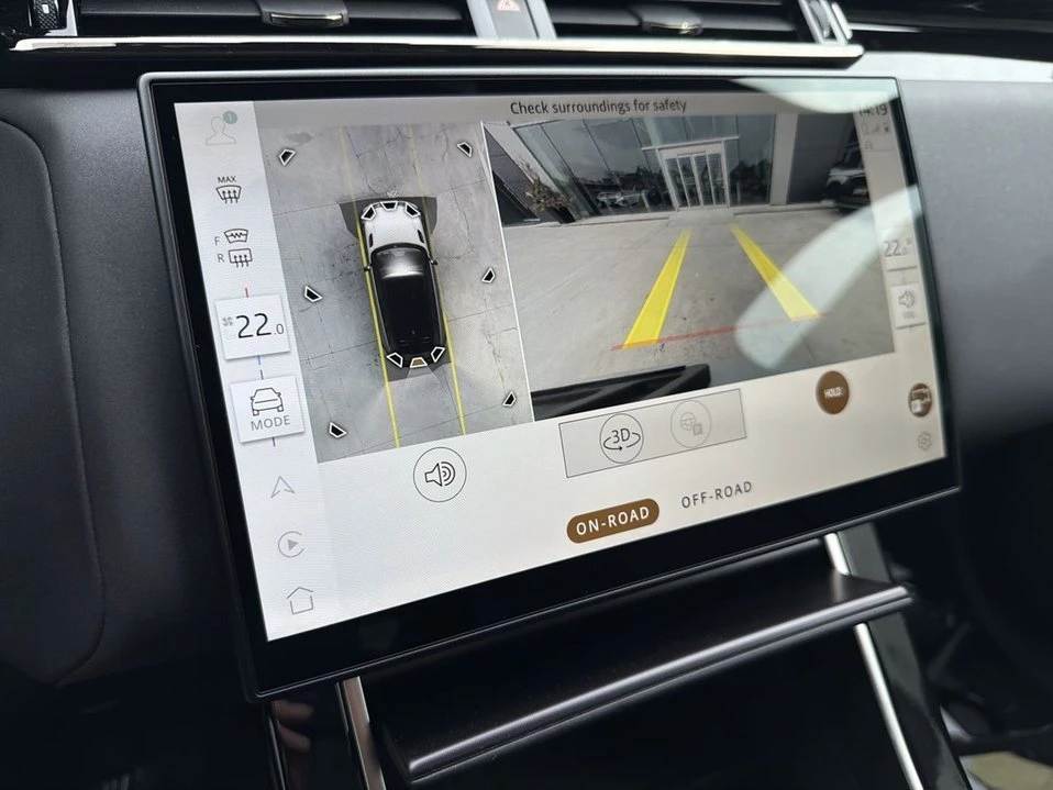 2026 Land Rover Range Rover Velar - Image 12 of 18