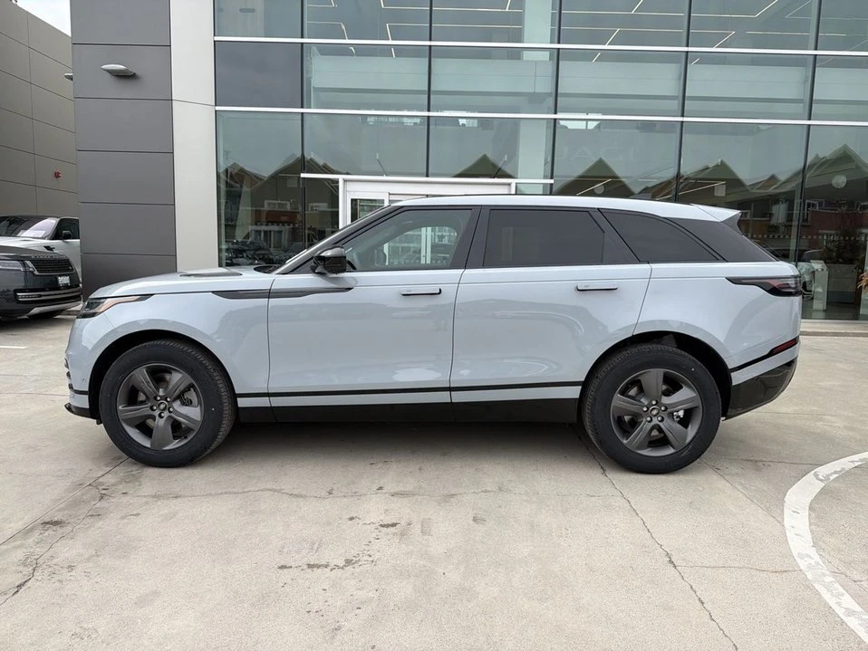 2026 Land Rover Range Rover Velar - Image 3 of 18