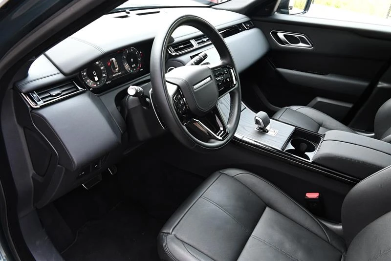 2026 Land Rover Range Rover Velar - Image 10 of 10