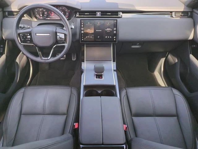 2026 Land Rover Range Rover Velar - Image 14 of 20