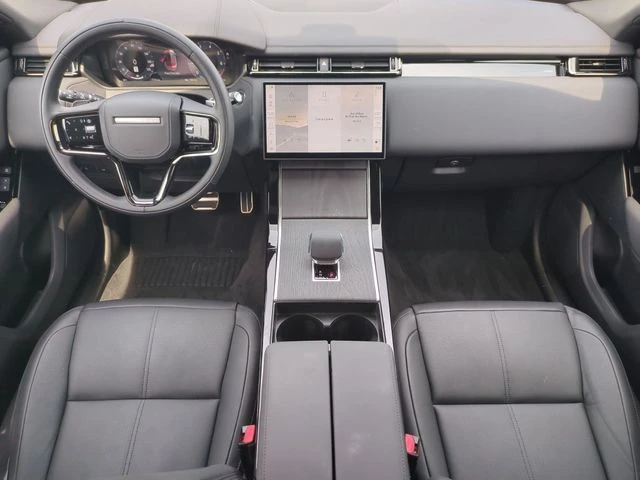 2026 Land Rover Range Rover Velar - Image 14 of 20