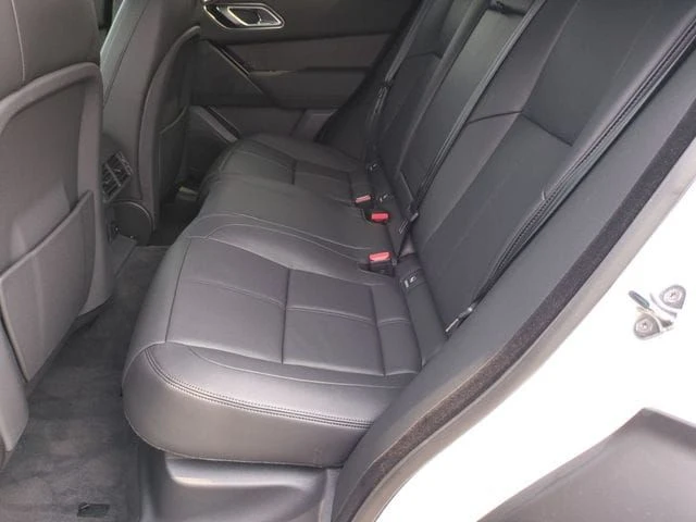 2026 Land Rover Range Rover Velar - Image 15 of 20