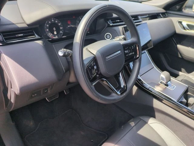 2026 Land Rover Range Rover Velar - Image 7 of 20