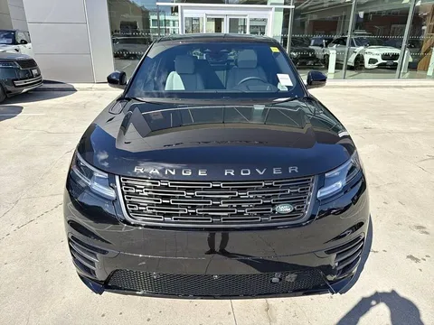 2026 Land Rover Range Rover Velar P250 Dynamic SE