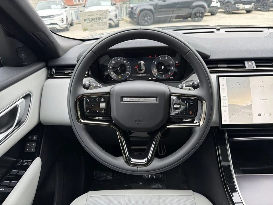 2026 Land Rover Range Rover Velar - Image 9 of 20