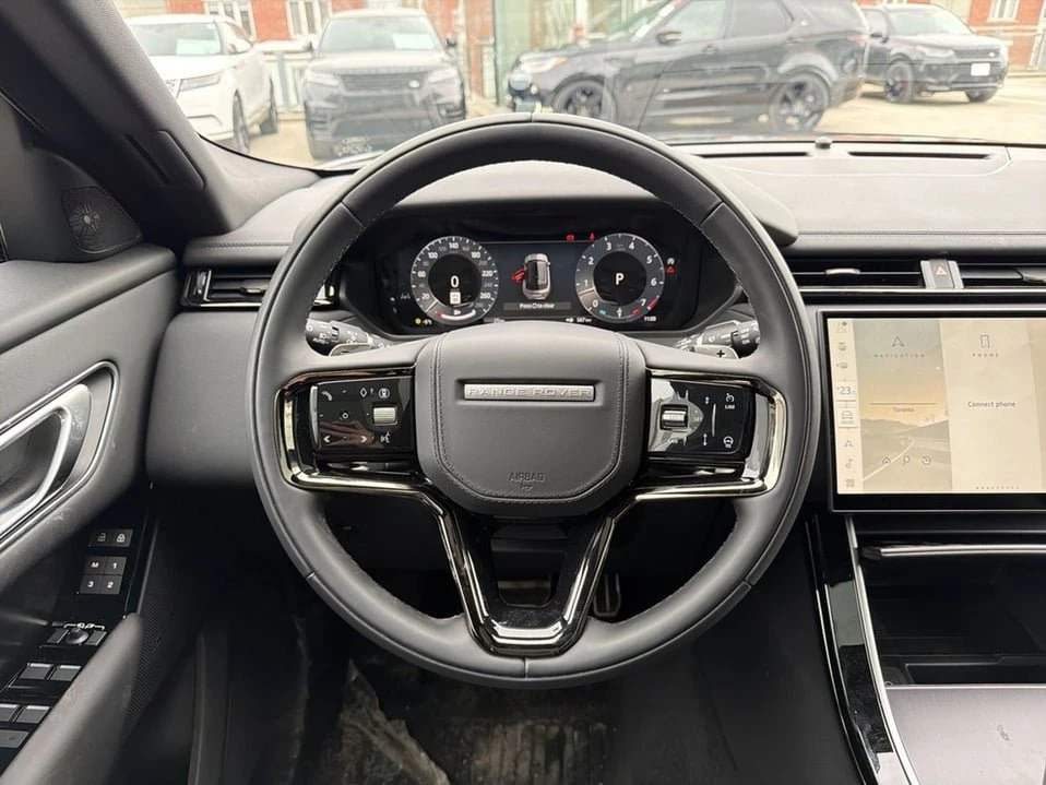 2026 Land Rover Range Rover Velar - Image 9 of 20