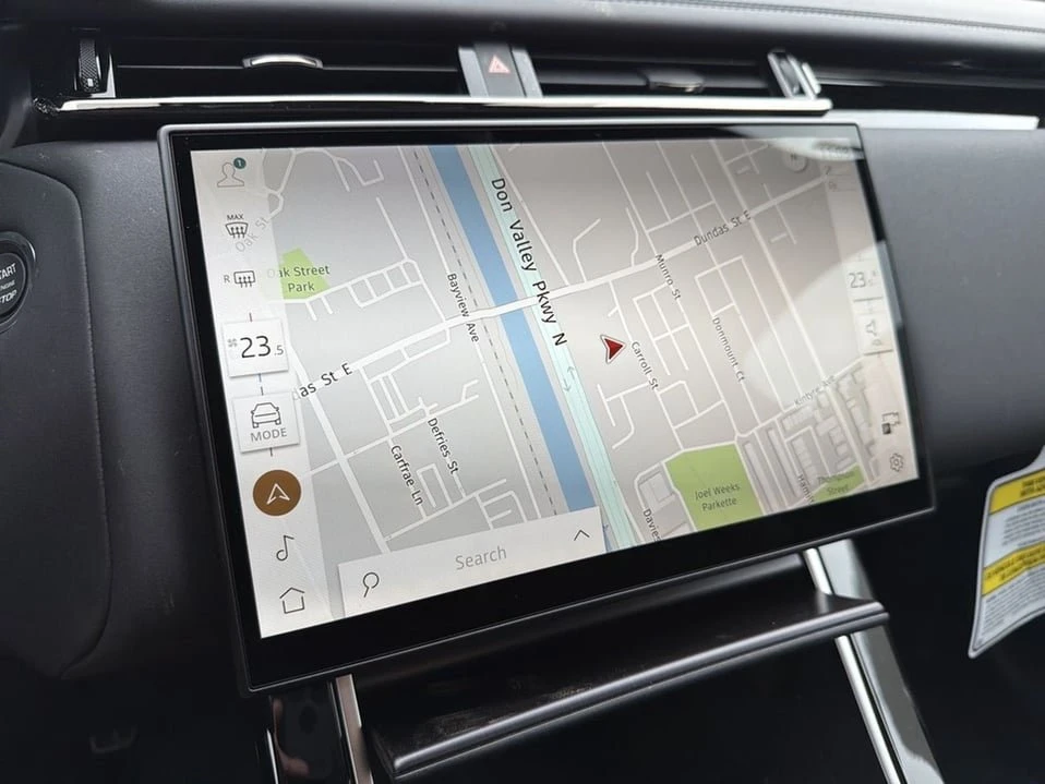 2026 Land Rover Range Rover Velar - Image 13 of 20