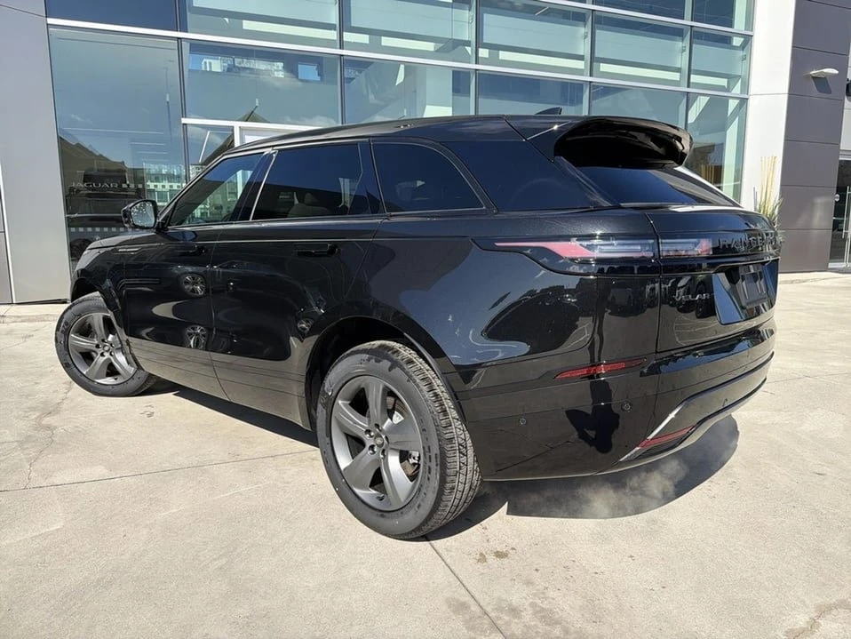 2026 Land Rover Range Rover Velar - Image 4 of 20