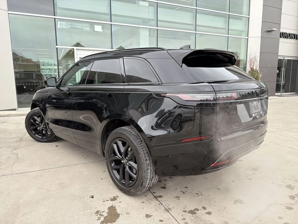 2026 Land Rover Range Rover Velar - Image 4 of 20