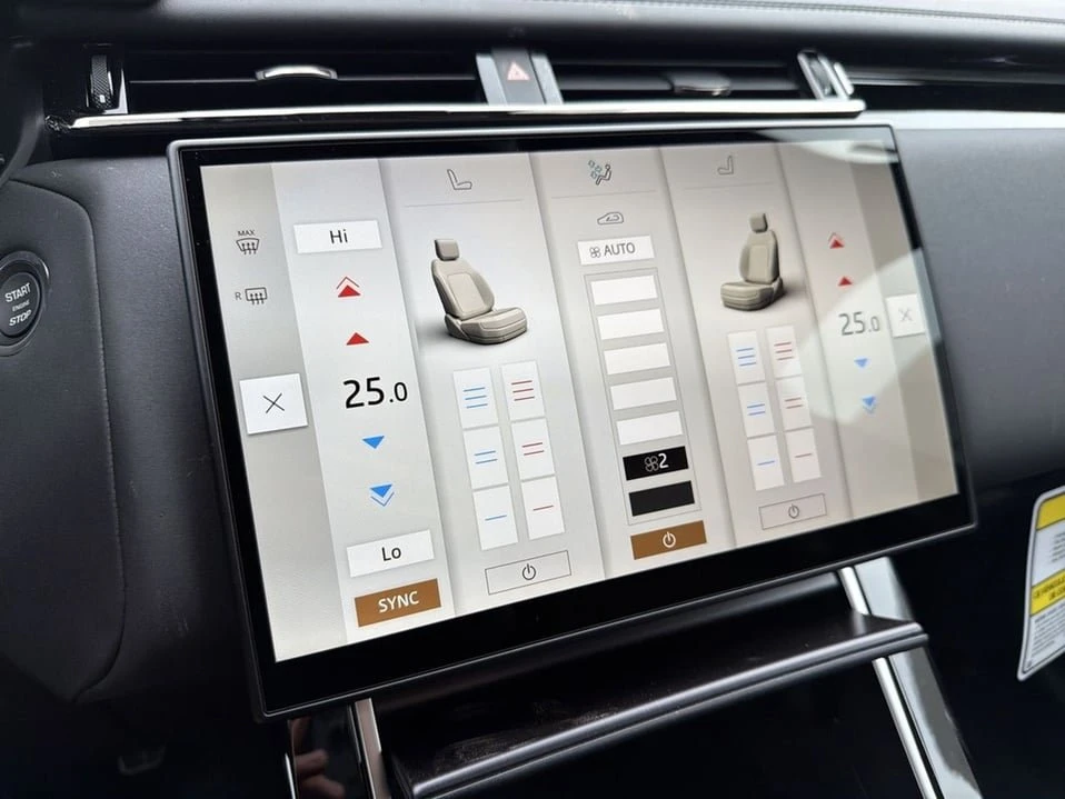 2026 Land Rover Range Rover Velar - Image 14 of 20