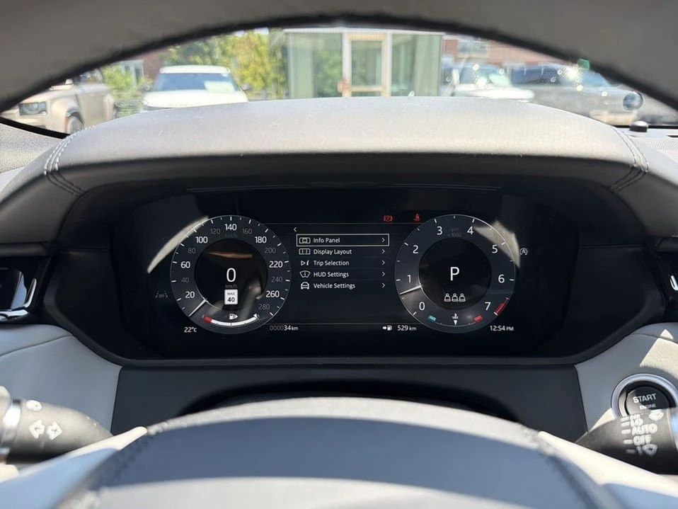 2026 Land Rover Range Rover Velar - Image 10 of 20