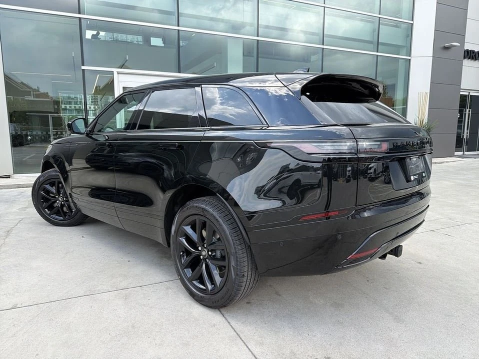 2026 Land Rover Range Rover Velar - Image 4 of 20