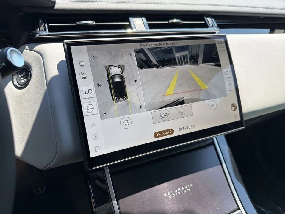 2026 Land Rover Range Rover Velar - Image 12 of 20