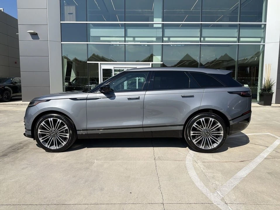 2026 Land Rover Range Rover Velar - Image 3 of 20