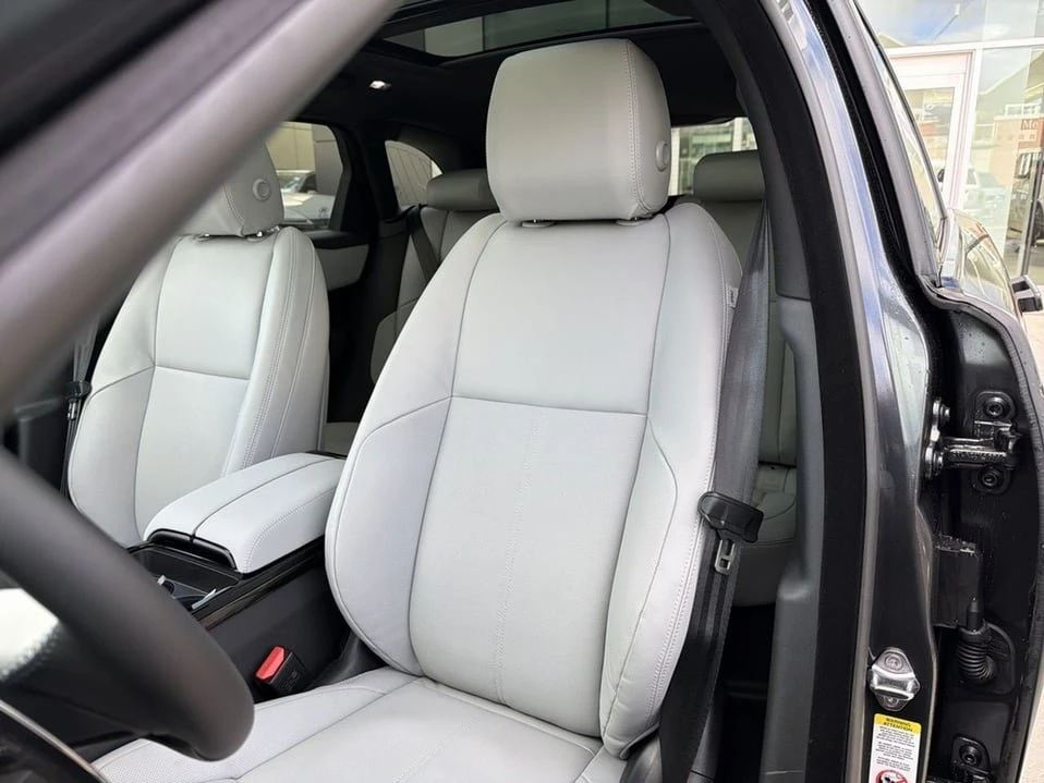 2026 Land Rover Range Rover Velar - Image 6 of 20
