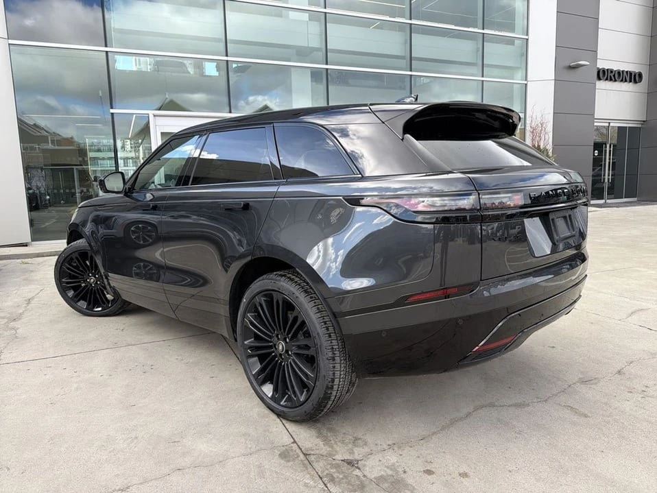 2026 Land Rover Range Rover Velar - Image 4 of 20