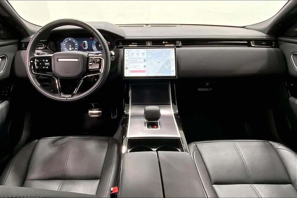 2026 Land Rover Range Rover Velar - Image 10 of 20