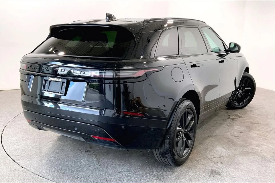 2026 Land Rover Range Rover Velar - Image 6 of 20