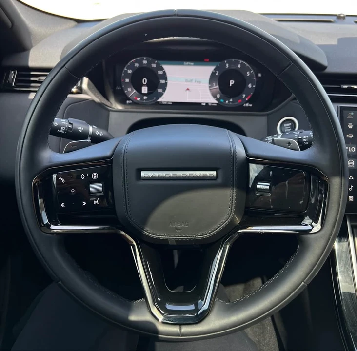 2026 Land Rover Range Rover Velar - Image 14 of 18