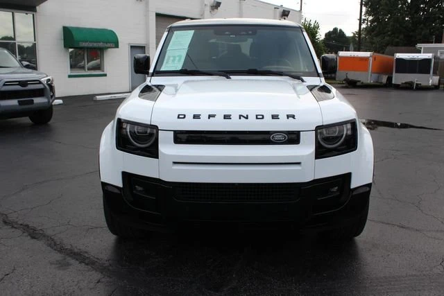 2026 Land Rover Defender V8 - Image 5 of 18