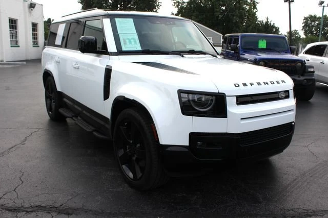 2026 Land Rover Defender V8 - Image 6 of 18