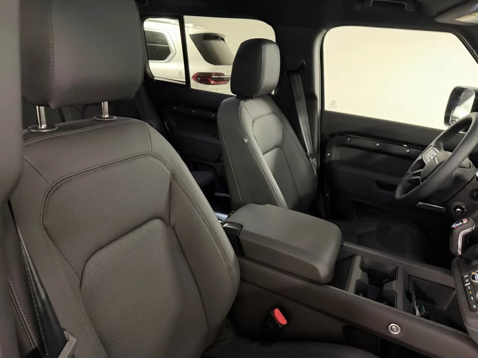 2026 Land Rover Defender L663 - Image 18 of 20